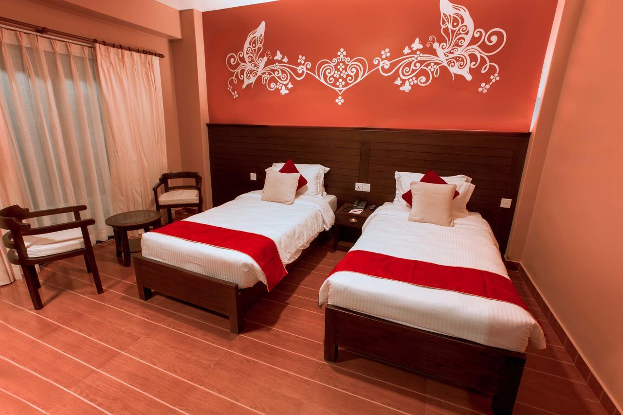 Hotel City Park Pokhara Luaran gambar