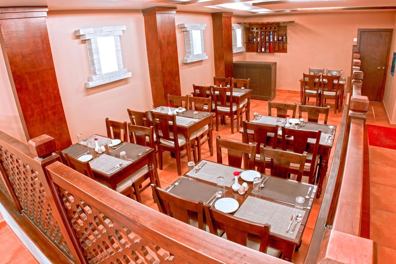 Hotel City Park Pokhara Luaran gambar